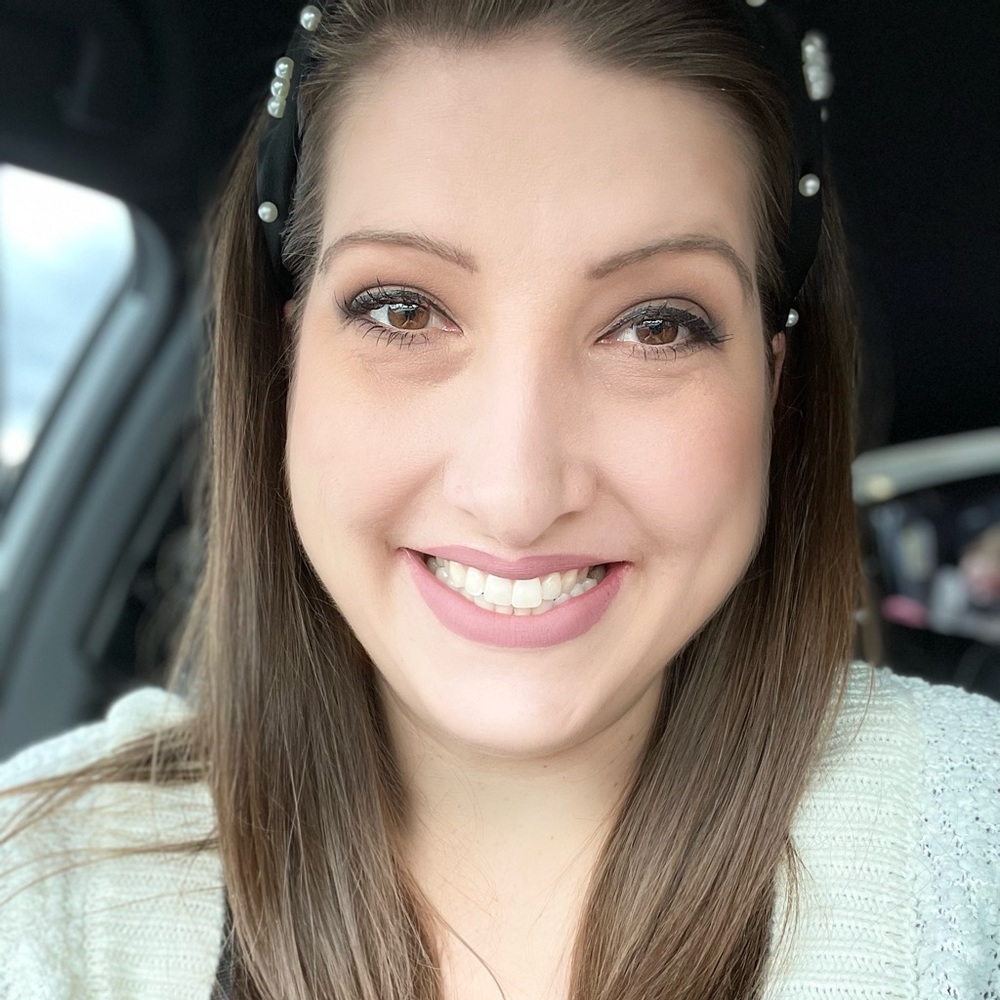Meet your Posher, Cayla